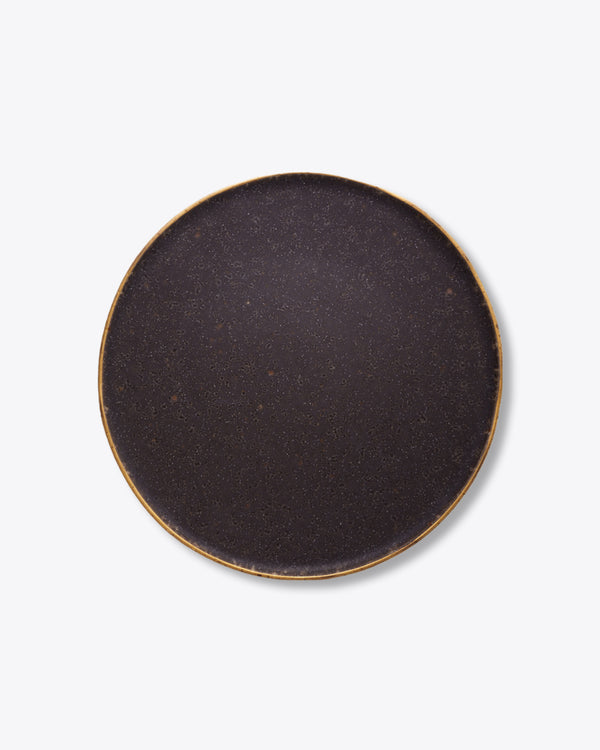 Stone of Gold Dinner Plate | Rent | Black