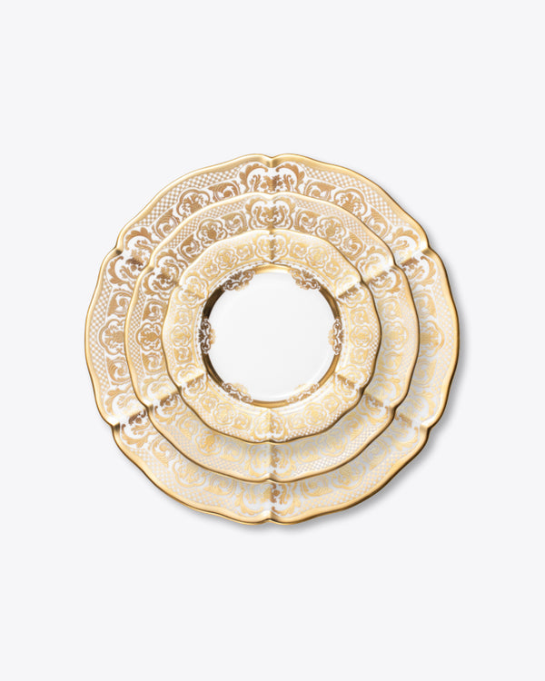 Royal Queen Set | Rent