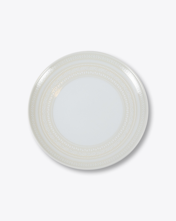 Ivory Dinner Plate | Rent